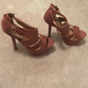 Wild Diva Camel Strappy Platform Heels Size 5.5